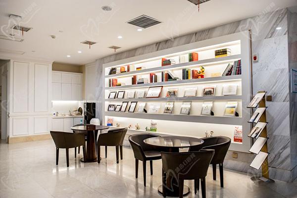 西安團圓口腔種植牙種植牙醫(yī)生厲 害