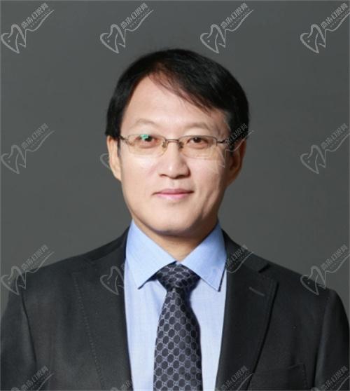 朱石江醫(yī)生簡介