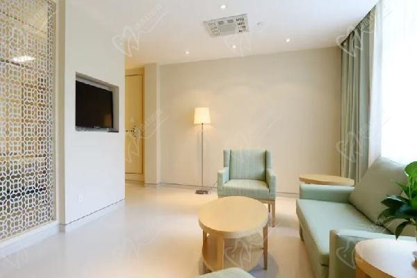 青島大學(xué)附屬青大口腔醫(yī)院怎么樣