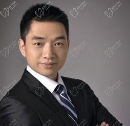 張?zhí)烨?>
                            <p class=