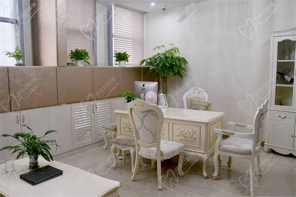 南昌亞太醫(yī)療美容門診部2